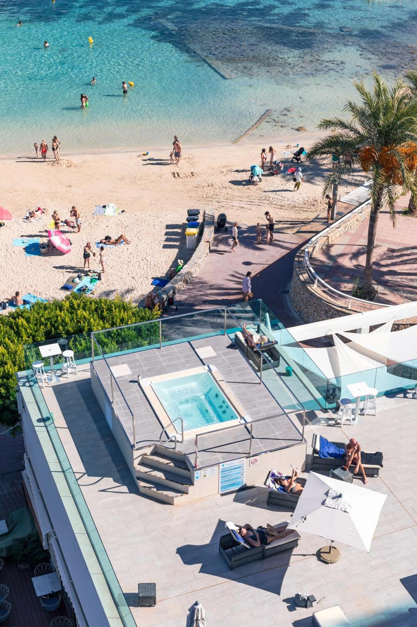 セラマール ホテル コモドロ プラヤ Palmanova エクステリア 写真